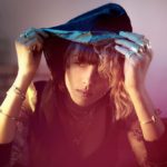 Noga Erez – Dance While You Shoot